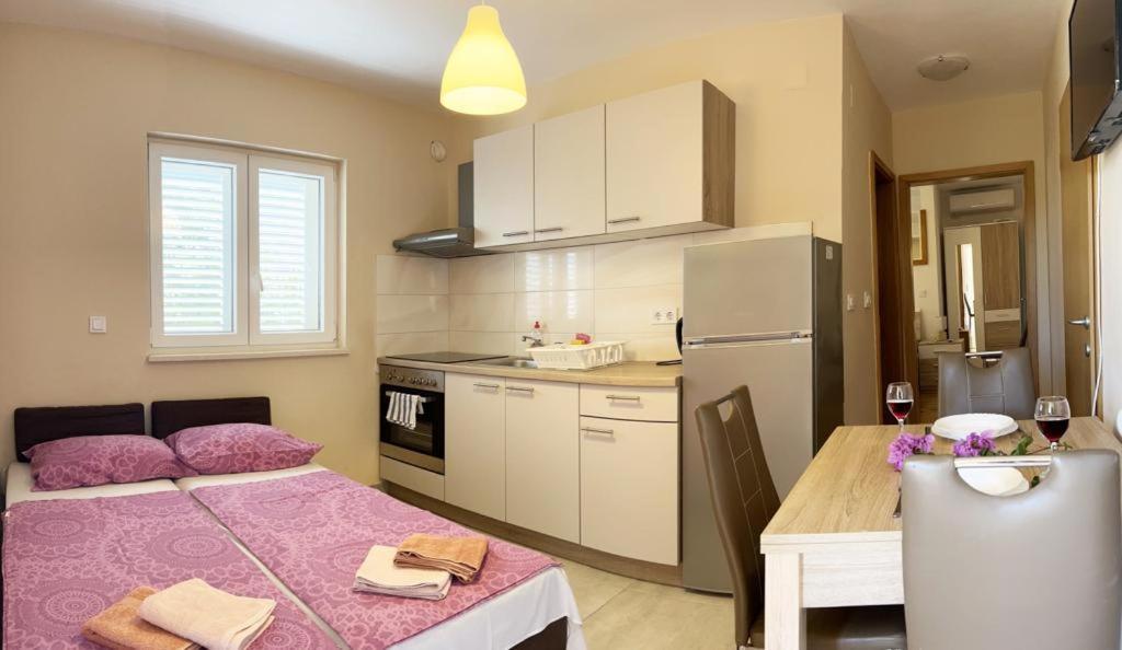 Apartments Juliet Orebić Extérieur photo